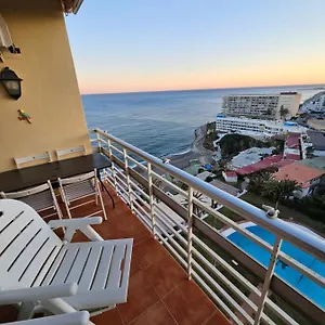 La Roca-mediterraneo Views, 8th Floor-new Kitchen- Pool- Parking-air Conditioning, Ceiling Fans & Free Wifi , Torremolinos España